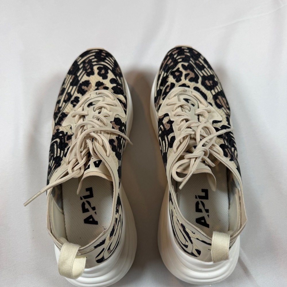 APL Streamline Women's Parchment Black Leopard Running Shoes Size 9 Athletic - Picture 5 of 8